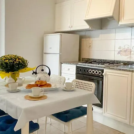 Oasis Frente A Mar Y Piscina קלפה